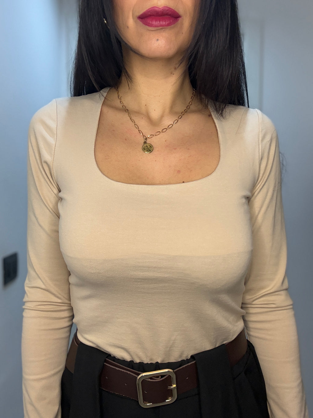 Maglia scollo quadrato